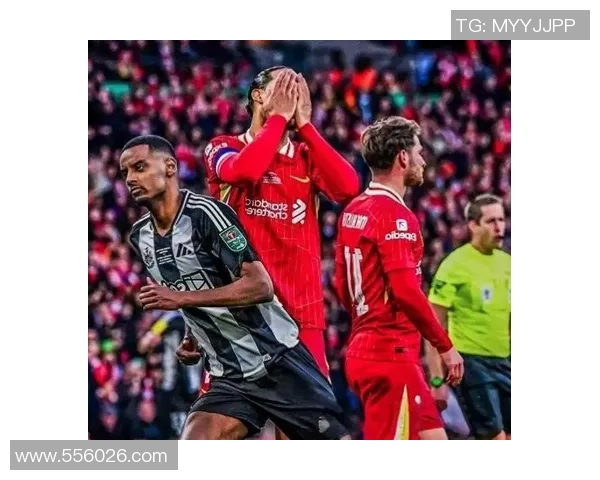 五大联赛巅峰对决：欧洲足球豪门争锋与全球球迷狂欢的背后故事