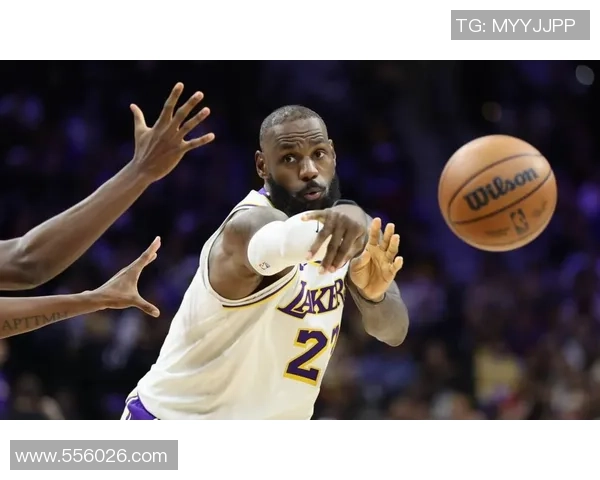 勒布朗詹姆斯跨越时代的传奇征程与篮球王者不老的奋斗精神