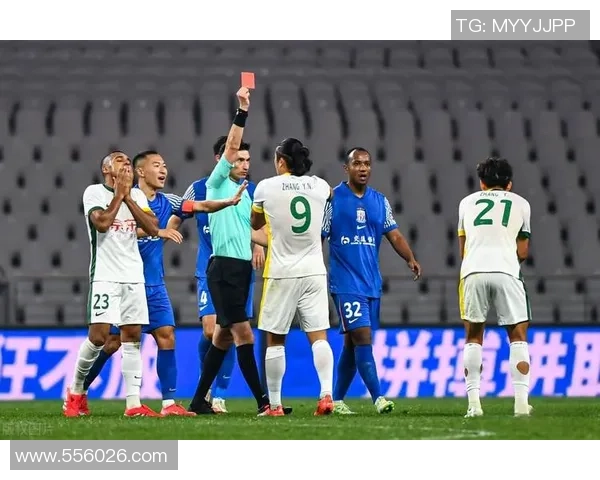 吴曦引领江苏足球崛起 走过低谷后的领袖之路与未来展望 吴曦引领江苏足球崛起 走过低谷后的领袖之路与未来展望