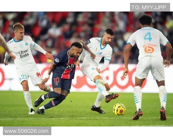 巴黎主场迎战雷恩双方强强对决争夺法甲积分榜关键位置 巴黎主场迎战雷恩双方强强对决争夺法甲积分榜关键位置