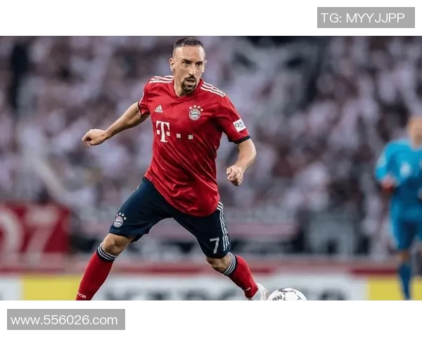 聚焦绿茵传奇足球巨星成长历程与赛场荣耀全景深度解析报道特写集