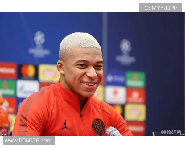 追寻绿茵传奇：当代足球球星成长历程与未来潜力全景解析