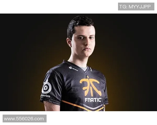 Fnatic战队荣耀之路：从电竞新星到全球顶尖战队的蜕变与辉煌